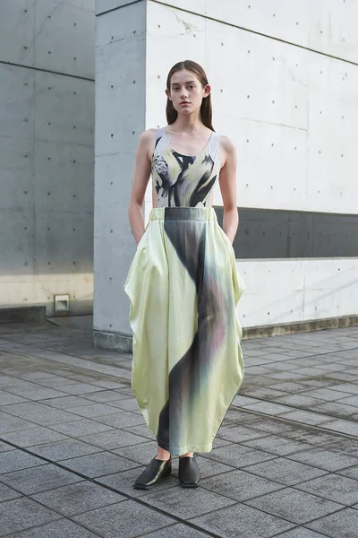 Look 9